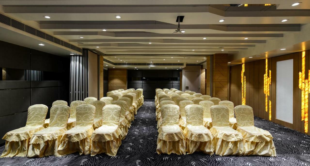 Hotel Atishay 보팔 외부 사진