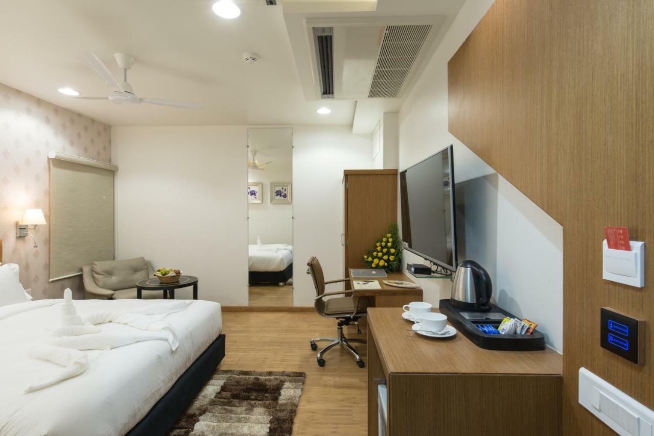 Hotel Atishay 보팔 외부 사진